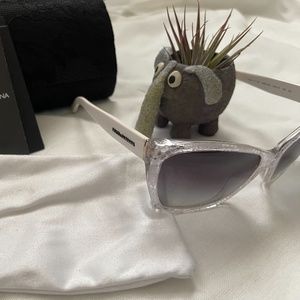Vintage Dolce&Gabbana Sunglasses w/ Bag and Case